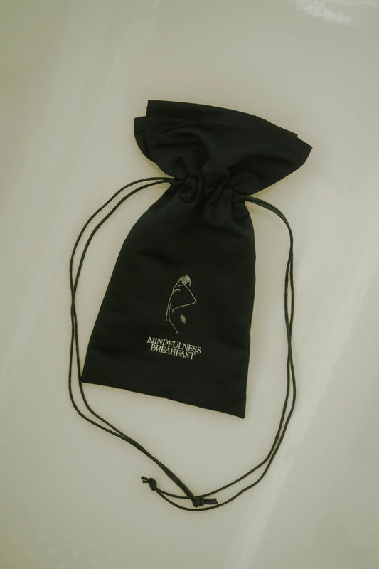 MINDFULNESS BREAKFAST × Kotoka Izumi オリジナル巾着