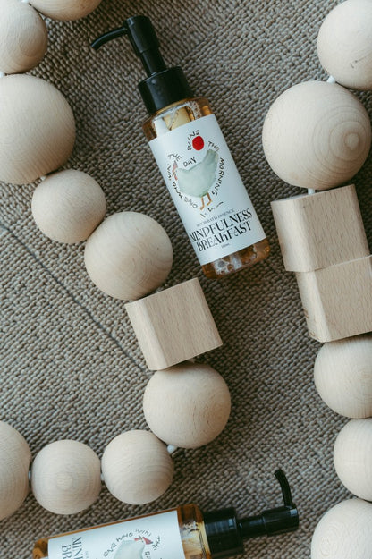 Lee Izumida × MINDFULNESS BREAKFAST MOOR BATH ESSENCE 100mL