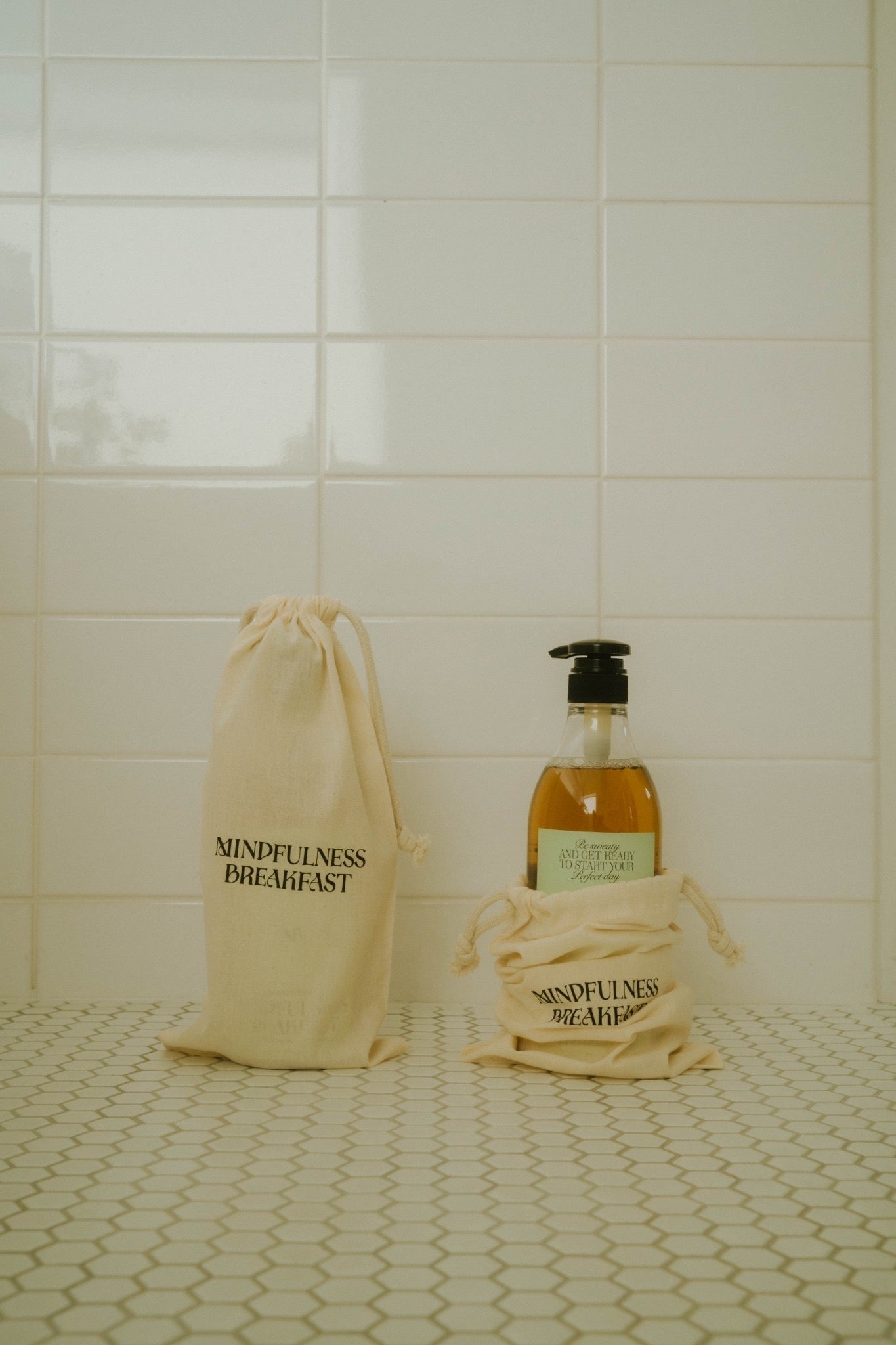 【ラッピング専用】LOGO巾着