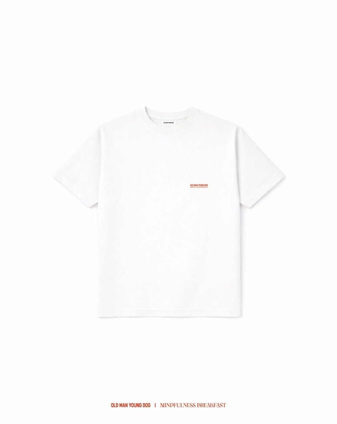 ニワトリTシャツ by OLD MAN YOUNG DOG × MINDFULNESS BREAKFAST